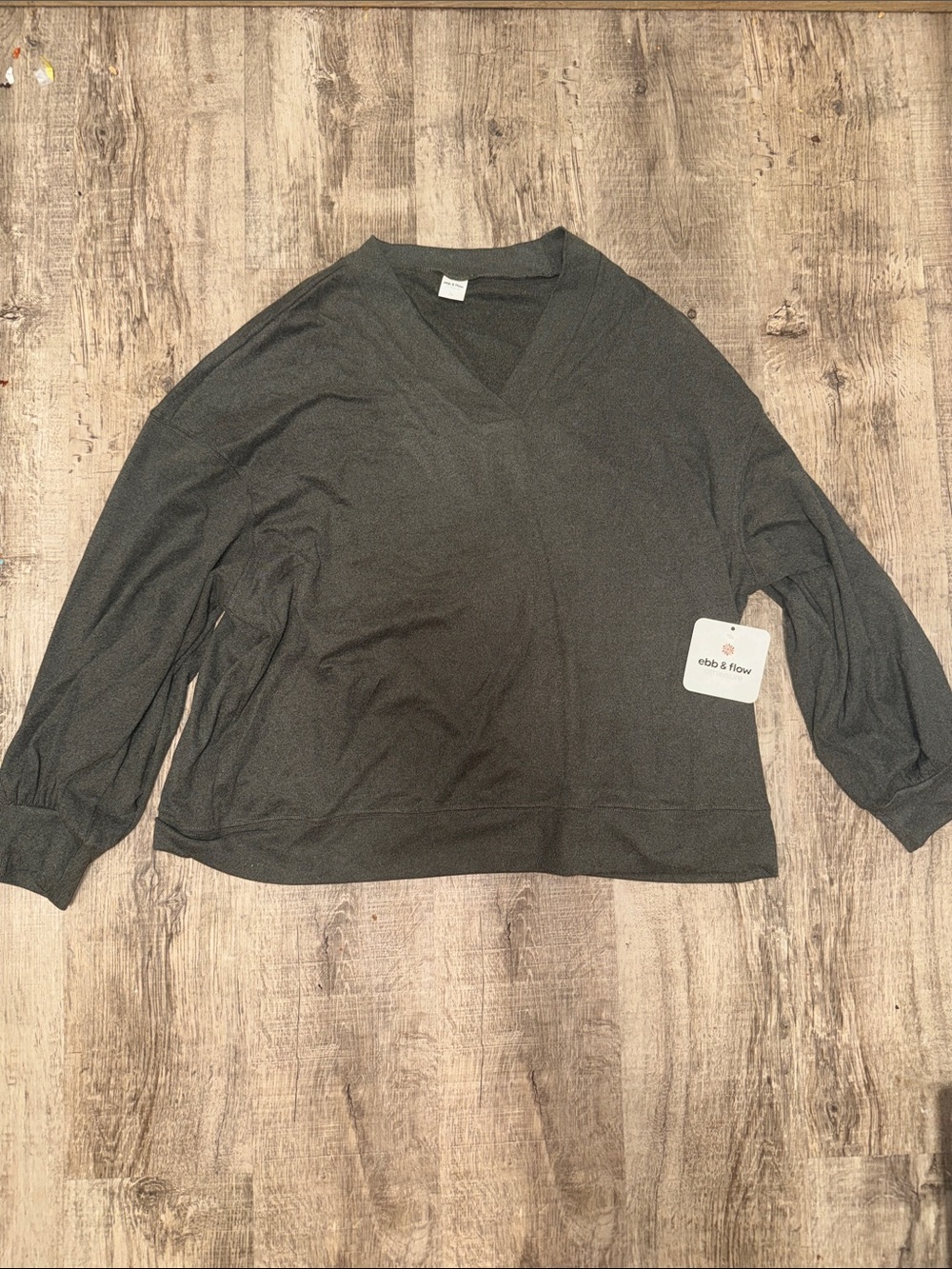 ebb & flow Men's V-Neck Long Sleeve Shirt - Dark Gray